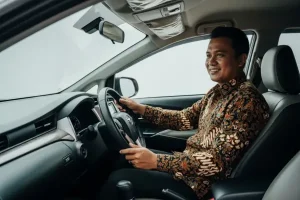 sewa mobil dengan supir platinum